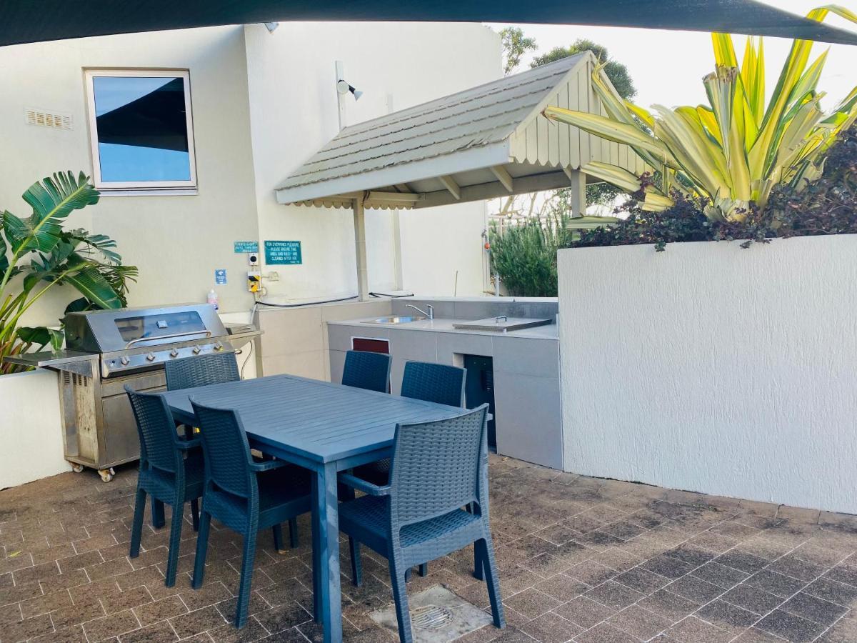 License To Chill • Couple'S Escape In Mooloolaba Διαμέρισμα Εξωτερικό φωτογραφία